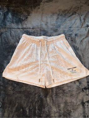 Ryoko Rain 21’ Cream Paisley Mesh Shorts